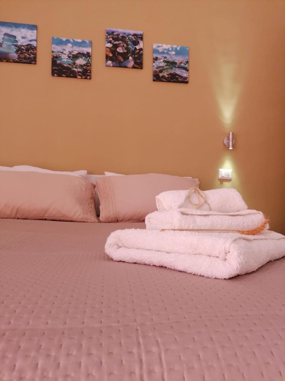 Amaste In Puglia Casa Vacanza Бишелье Экстерьер фото